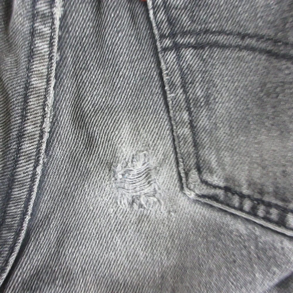 VINTAGE Levis 550 Jeans Mens 30x32 Gray Orange Tab Denim Distressed Straight 80s